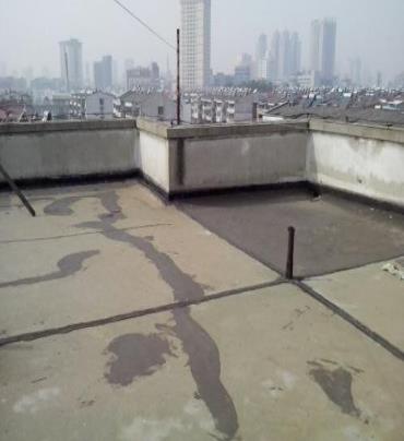 临安漏水维修 楼顶漏水是什么原因，楼顶漏水维修方法是什么?